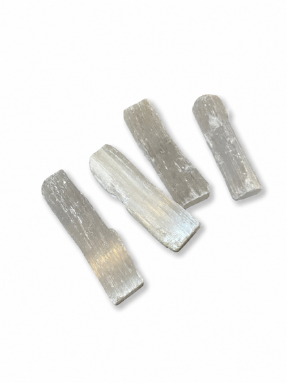 raw selenite crystal 9-10cm long